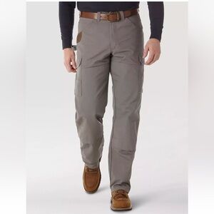 Wrangler Riggs workwear cargo pants